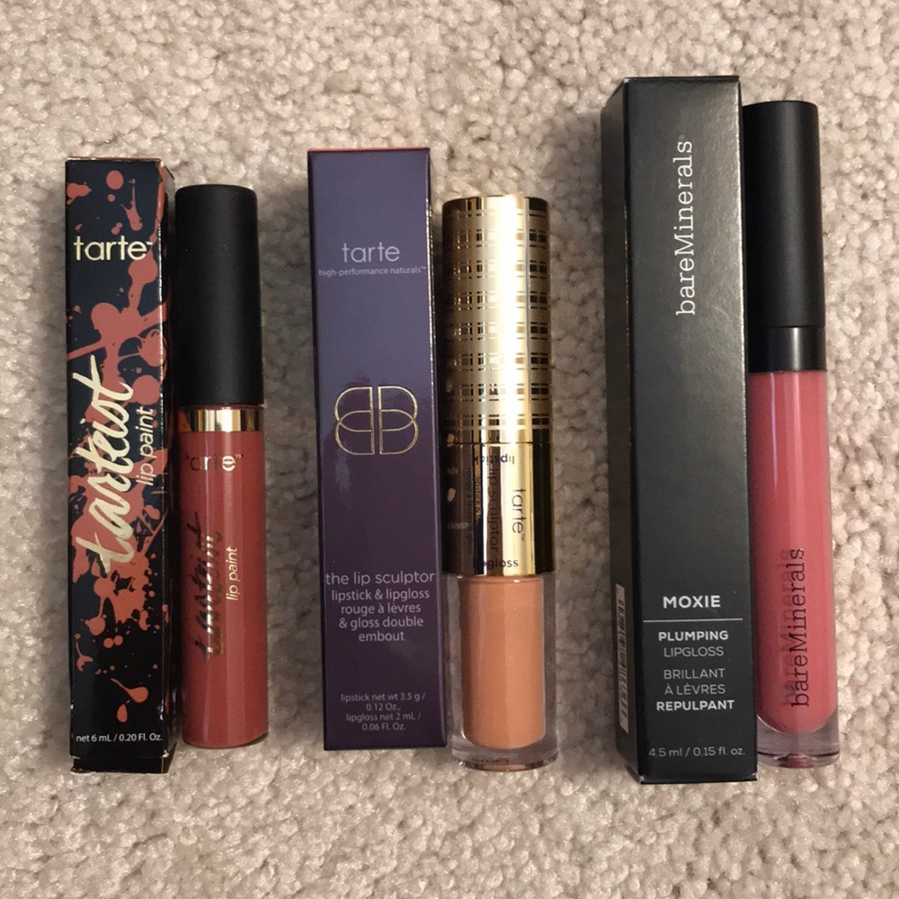 Lip stock/glosses